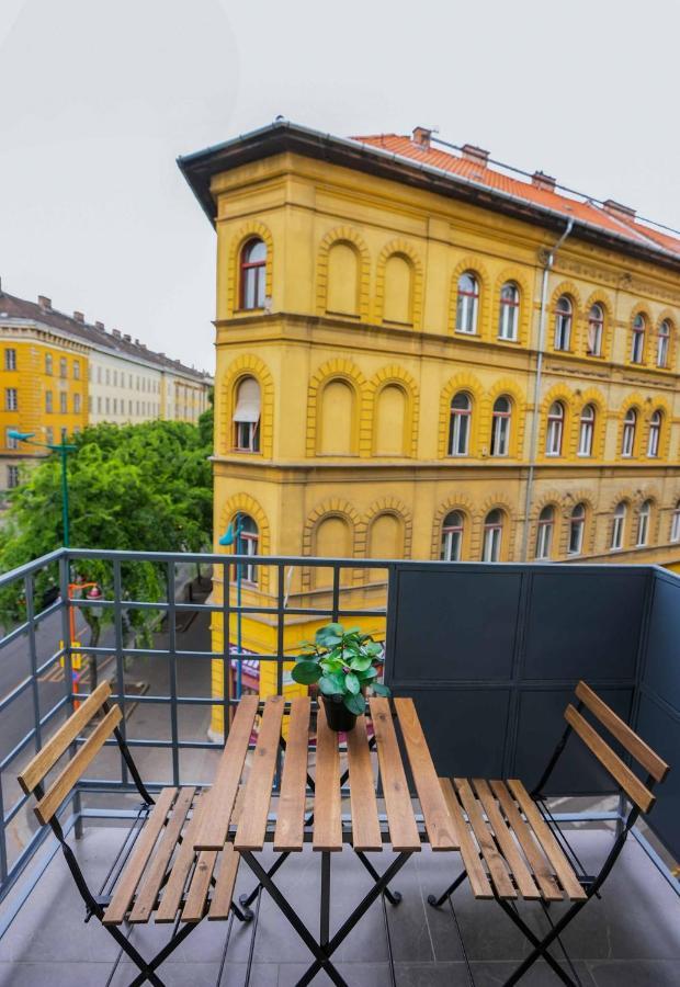 Corvin Avenue Premium Central Apartamento Budapest
