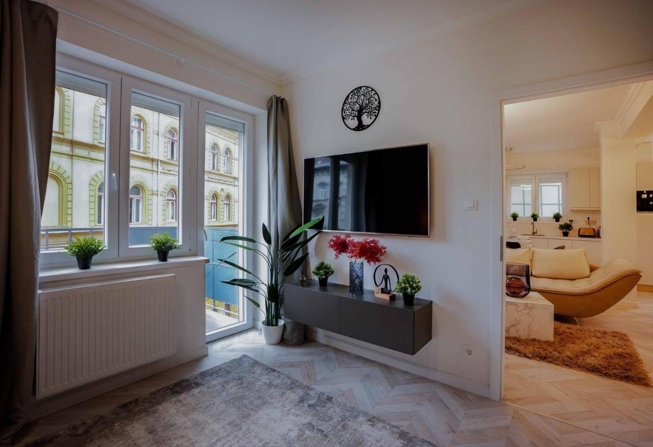 Corvin Avenue Premium Central Apartamento *